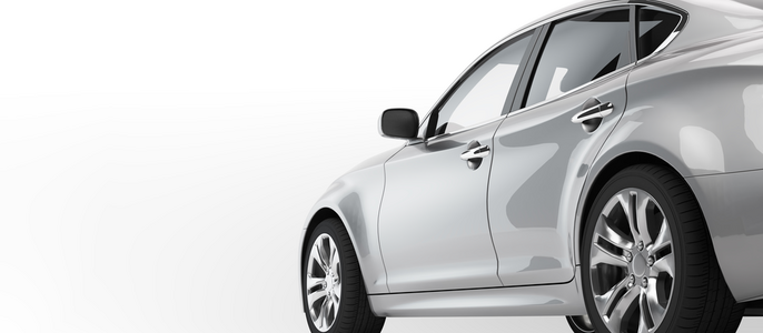 Ein schnittiges silbernes Auto, dessen Seitenprofil sich deutlich von einem weißen Hintergrund abhebt.
